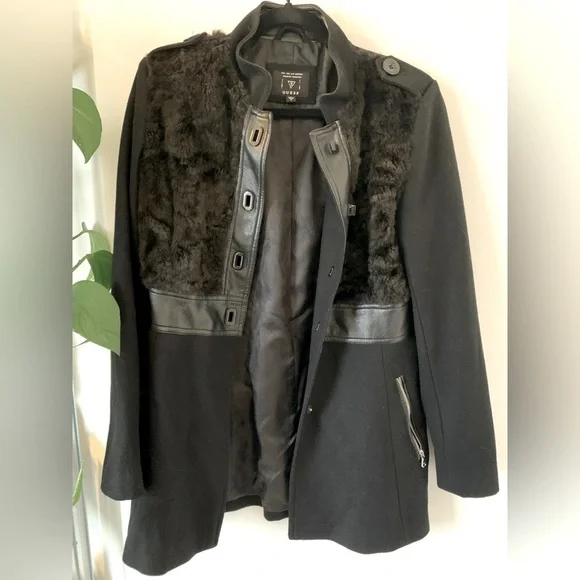 GUESS Jacket - Picture 8 of 16